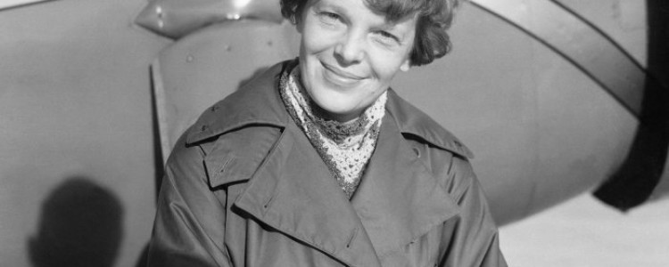 Амелия Мэри Эрхарт биография. Пионер авиации и американская писательница