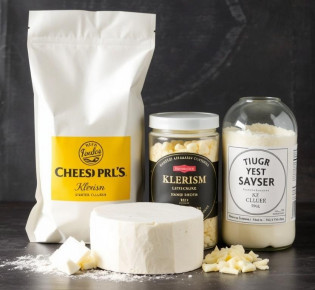 Товары для сыроделия: как выбрать закваски, клеризм и дрожжи для сыра Товары для сыроделия: как выбрать закваски, клеризм и дрожжи для сыра