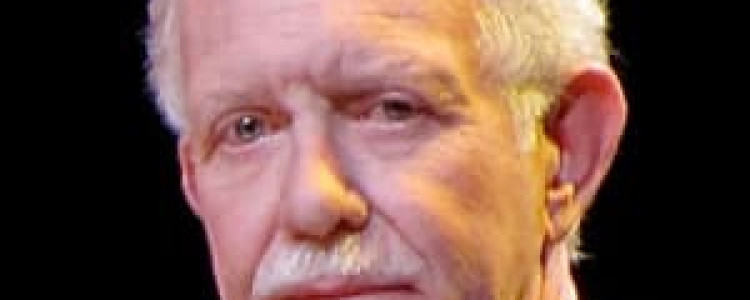Чесли Салленбергер, Биография, Личная жизнь